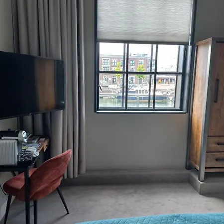 Boutique De Oude Veste * ヘレヴートスライス